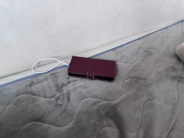 寝ぼけ ミス スマホ 充電 できてない ケース スマートフォン