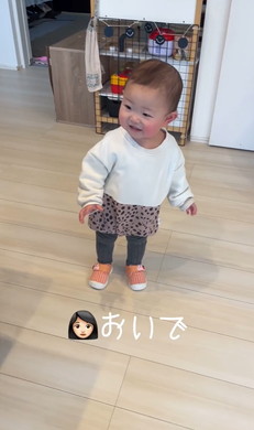 靴を履くと歩けない赤ちゃん