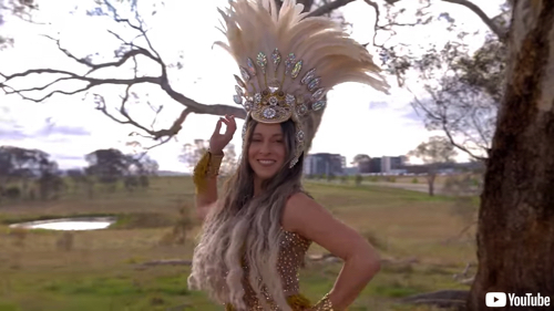 研究発表をダンスで表現