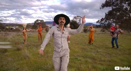 研究発表をダンスで表現