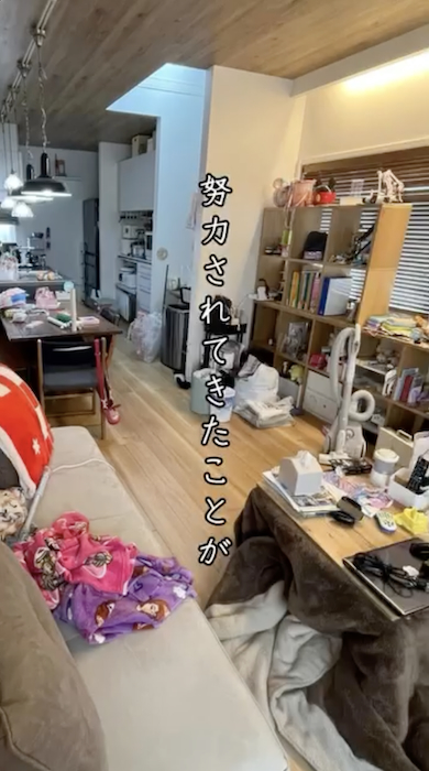 片付け前リビングダイニング