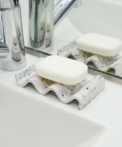 テラゾー柄ソープディッシュ