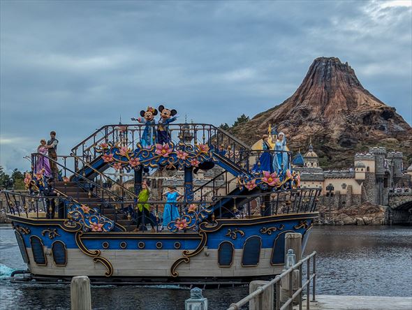 “ファンタジースプリングス”スペシャルグリーティング