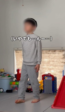 弟に言い過ぎて反省する兄