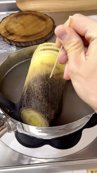 タケノコの刺身作り