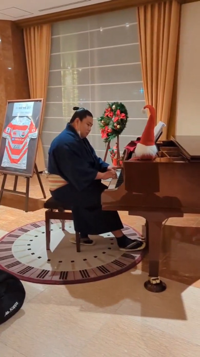 力士 鳴滝 ピアノ Get Wild 演奏 TM NETWORK 