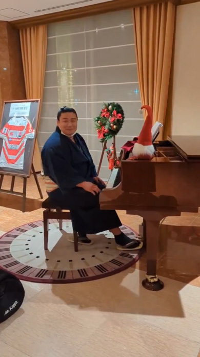 力士 鳴滝 ピアノ Get Wild 演奏 TM NETWORK 