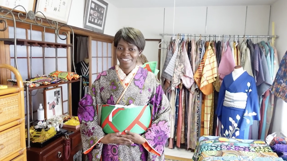 マラウイ人女性がキモノ初体験