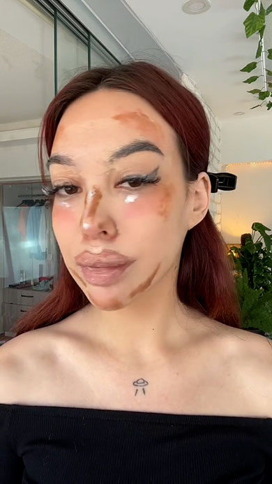 ラップでメイク・塗り終わり