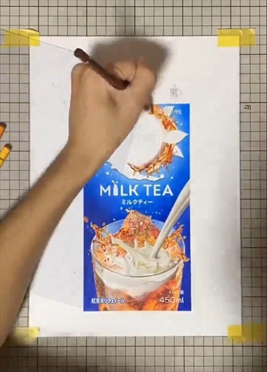 リプトンミルクティーの期間限定パッケージ