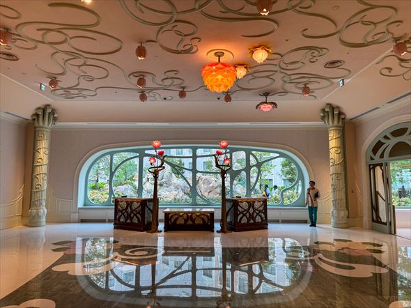 ファンタジーシャトー・ラウンジ