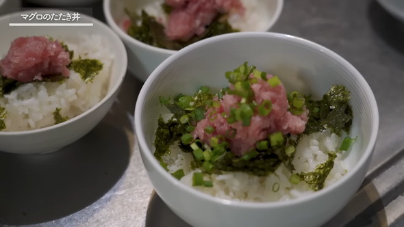 マグロのたたき丼