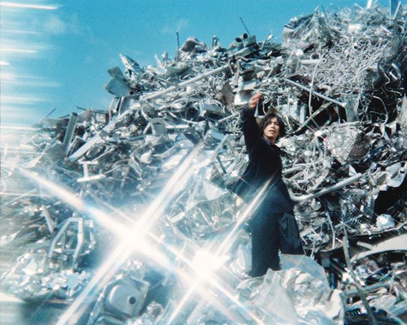 米津玄師アーティスト写真