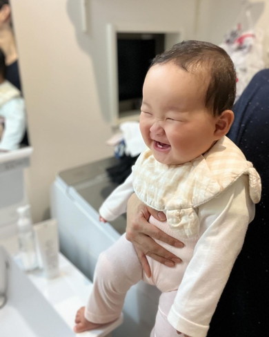 笑顔の赤ちゃん