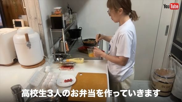 朝5時起きで弁当を作る“うるしやま家”の佳月ママ