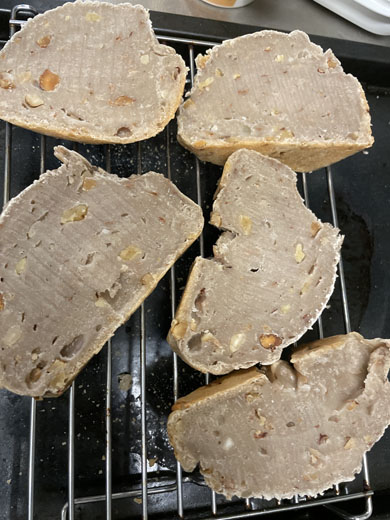 ハードブレッド