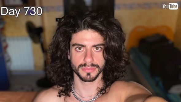 730日間 2年間 髪の毛 伸ばし続けたら タイムラプス 男性 変化 ビフォーアフター