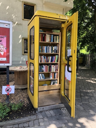 ドイツの図書ボックス