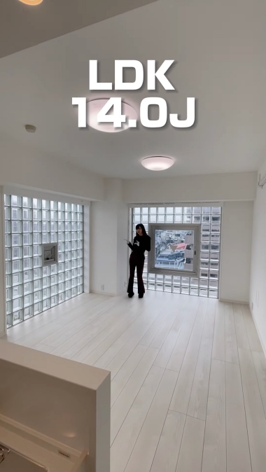 池袋 マンション 螺旋階段