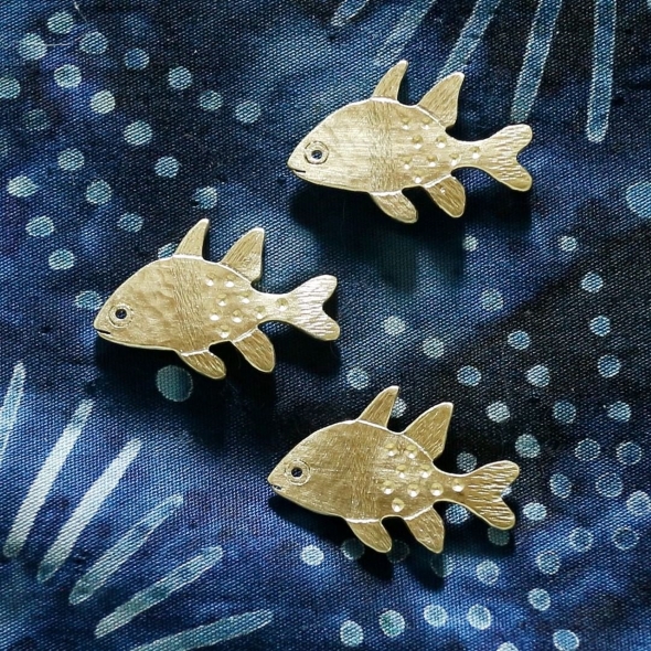 マンジュウイシモチのネックレス