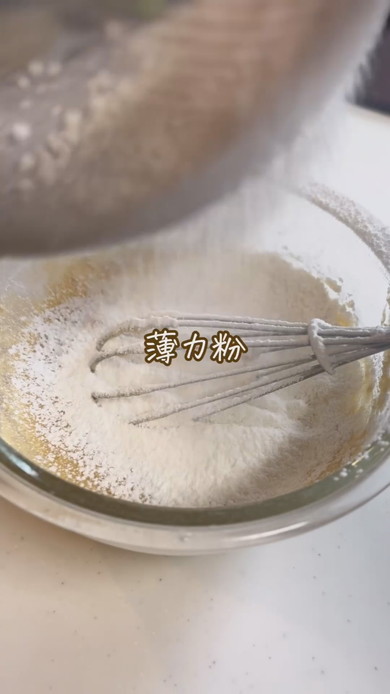 食パンをアレンジしたチョコチップパンのレシピ動画