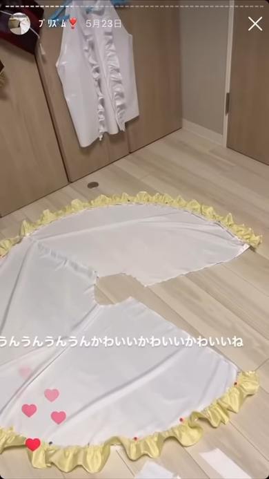 スカート制作中