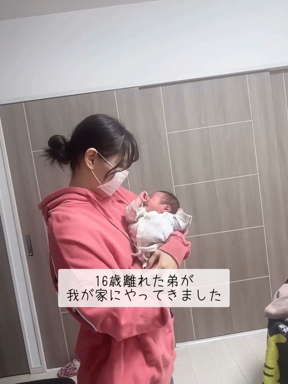 お姉ちゃんと赤ちゃん