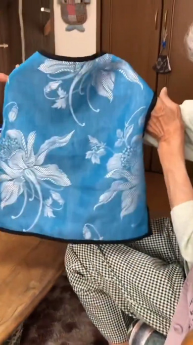 おばあちゃん 手作り 柴犬 洋服 衣装 愛犬 6着目 ミシン 手縫い