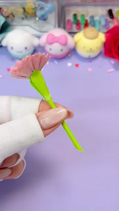 紙でできたミニカーネーションの作り方