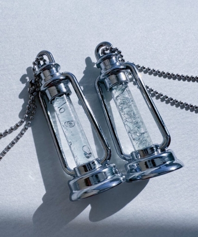 シーグラスの中の海