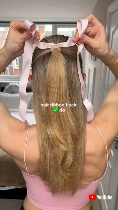 完璧なヘアリボン