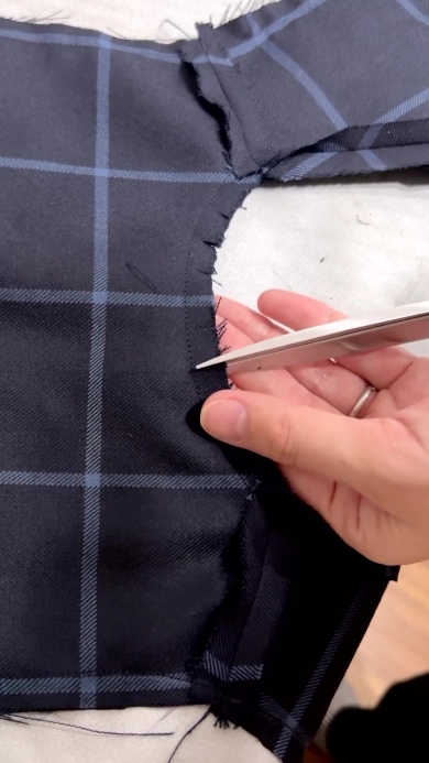 切り込みを入れる画像