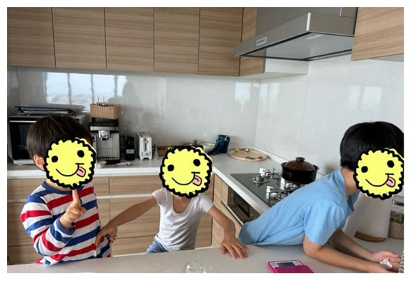 小倉優子の新居と息子たち