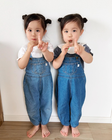 現在の双子姉妹
