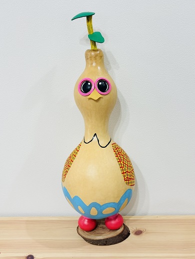 「おかあさんといっしょ」の人形劇「ファンターネ！」に登場するやころをひょうたんで再現した写真