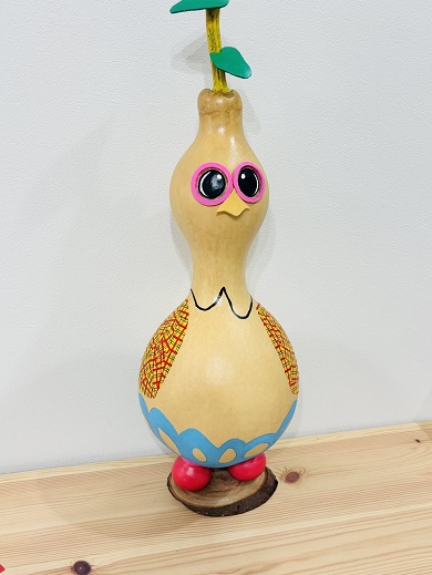 「おかあさんといっしょ」の人形劇「ファンターネ！」に登場するやころをひょうたんで再現した写真