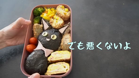キャラクター弁当を作ってみた結果にフランス人夫や娘と一緒に大爆笑する日本人妻