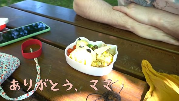 キャラクター弁当を作ってみた結果にフランス人夫や娘と一緒に大爆笑する日本人妻