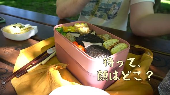 キャラクター弁当を作ってみた結果にフランス人夫や娘と一緒に大爆笑する日本人妻