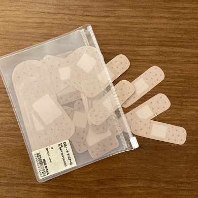 マスキングテープをばんそうこう風に仕上げる