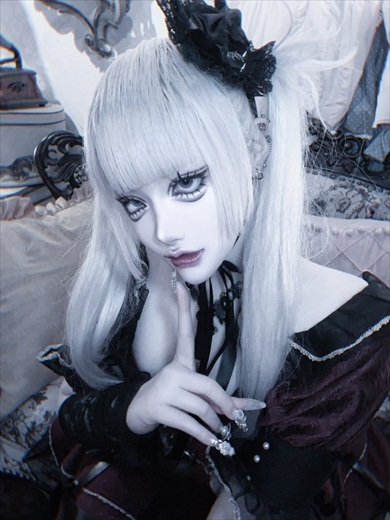 メイクの達人が友達にメイクしてみたら