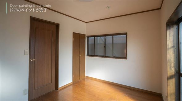 リノベーションでドアのペイント