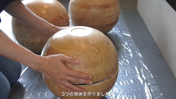 ローテーブルをDIYする様子