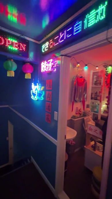 妻の表現に合わせてリフォームしたため完全に異世界と化した家のルームツアー