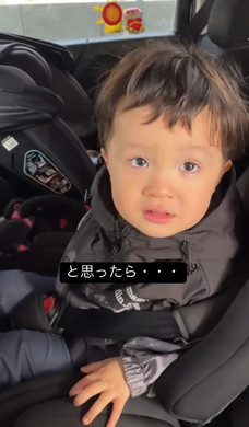 お喋りする男の子