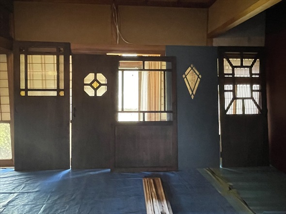 レトロかわいい新居の建具や内装がステキ