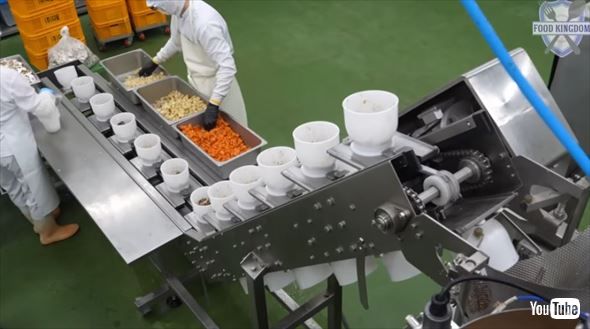 牛カルビ煮込み製造工場の動画