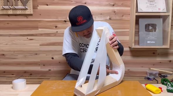 木材をぐにゃりと曲げるDIY
