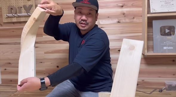 木材をぐにゃりと曲げるDIY