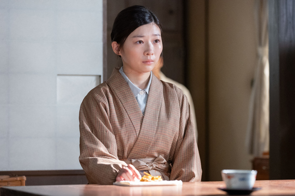 生前の夫を知る小笠原を話す寅子